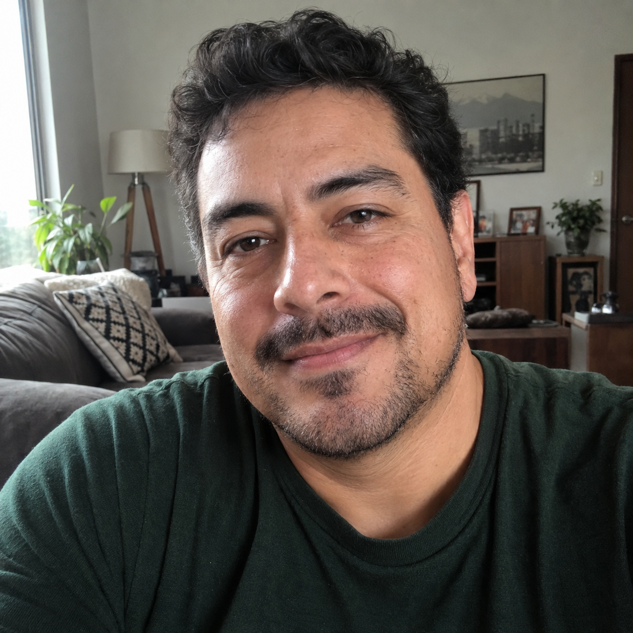files/Luis_Miguel_Serrano_34ce3b18-d749-4c25-b99d-7d070f4c86c0.png